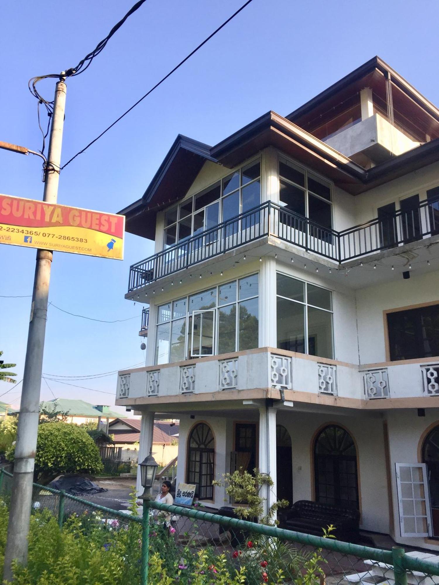 Hotel Suriya Guest Nuwara Eliya Esterno foto