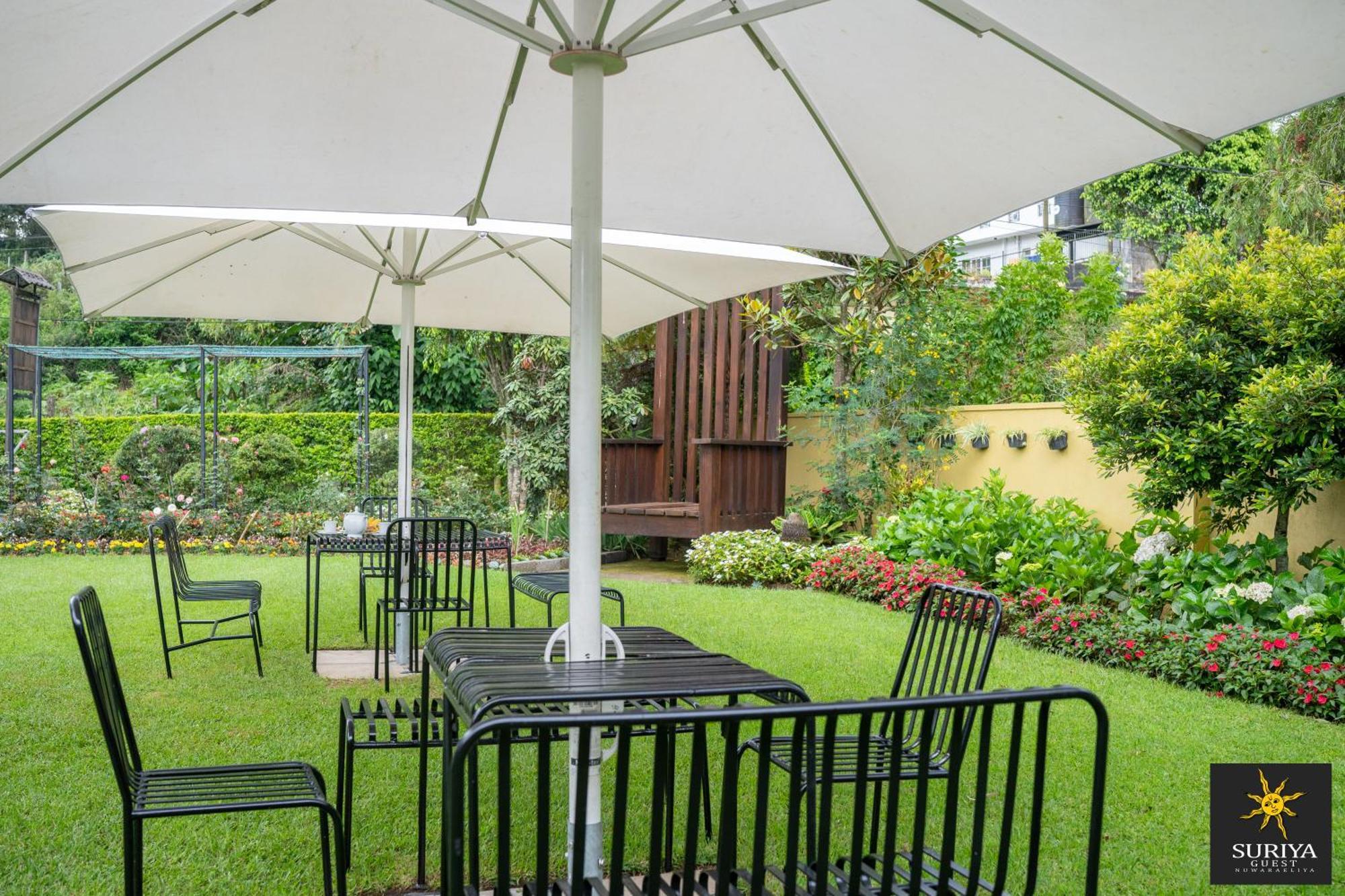 Hotel Suriya Guest Nuwara Eliya Esterno foto